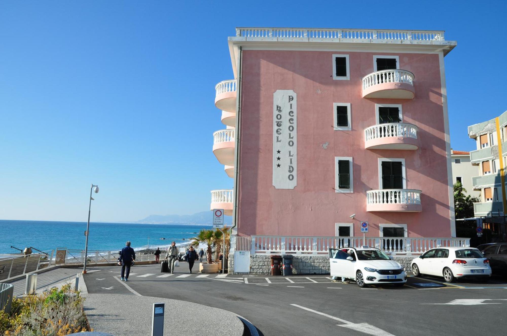 Hotel Piccolo Lido Bordighera Exterior photo